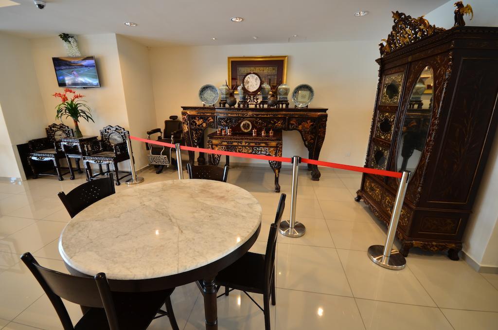 906 Riverside Hotel Malacca Eksteriør billede