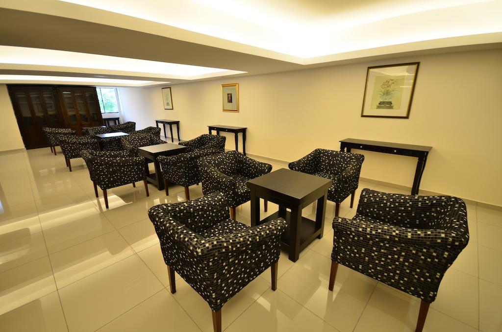 906 Riverside Hotel Malacca Eksteriør billede